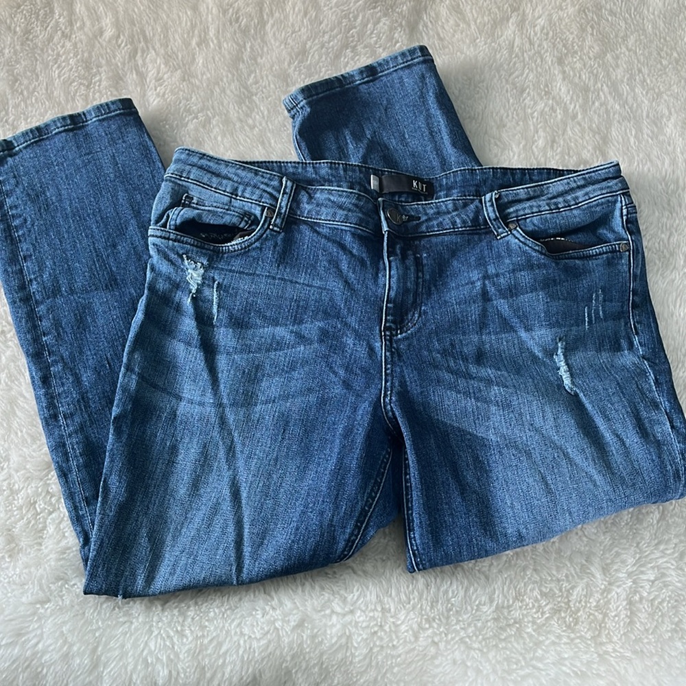 Kut from the Kloth Catherine boyfriend distressed crop Jean sz 16P